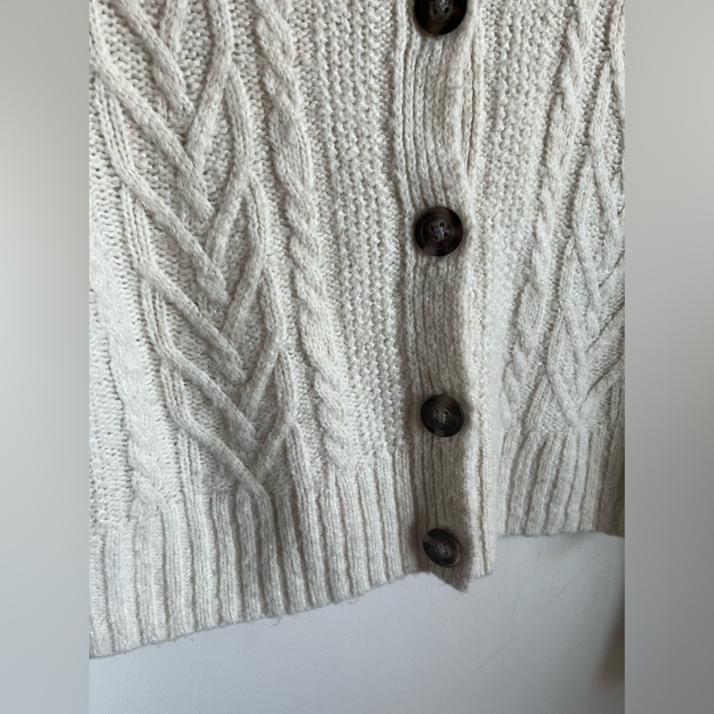 Old Navy Cream Cable Knit Cardigan - Picture 8 of 8